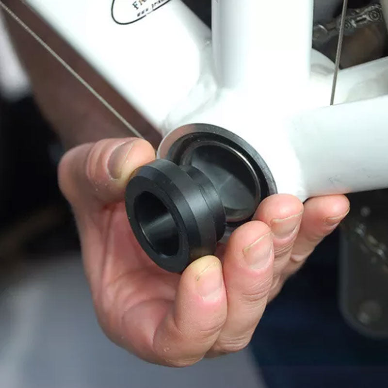 Adaptador de Taza de Centro WHEEL MANUFACTURING BBRIGHT